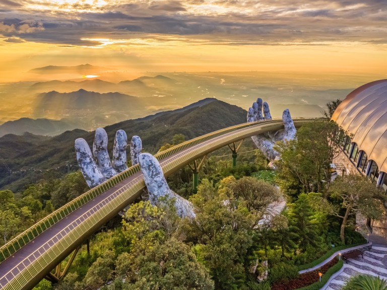 aerialviewofthegoldenbridgeisliftedbytwo