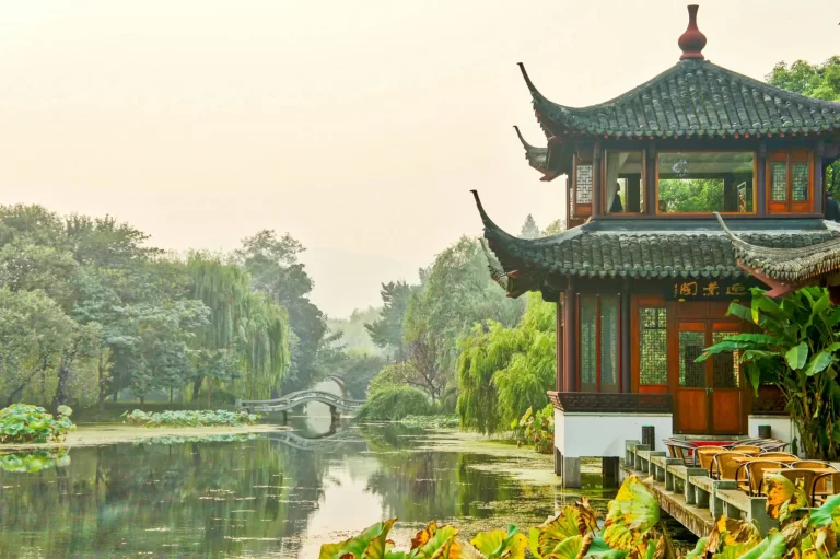 hangzhou-david-veksler-unsplash-jpg